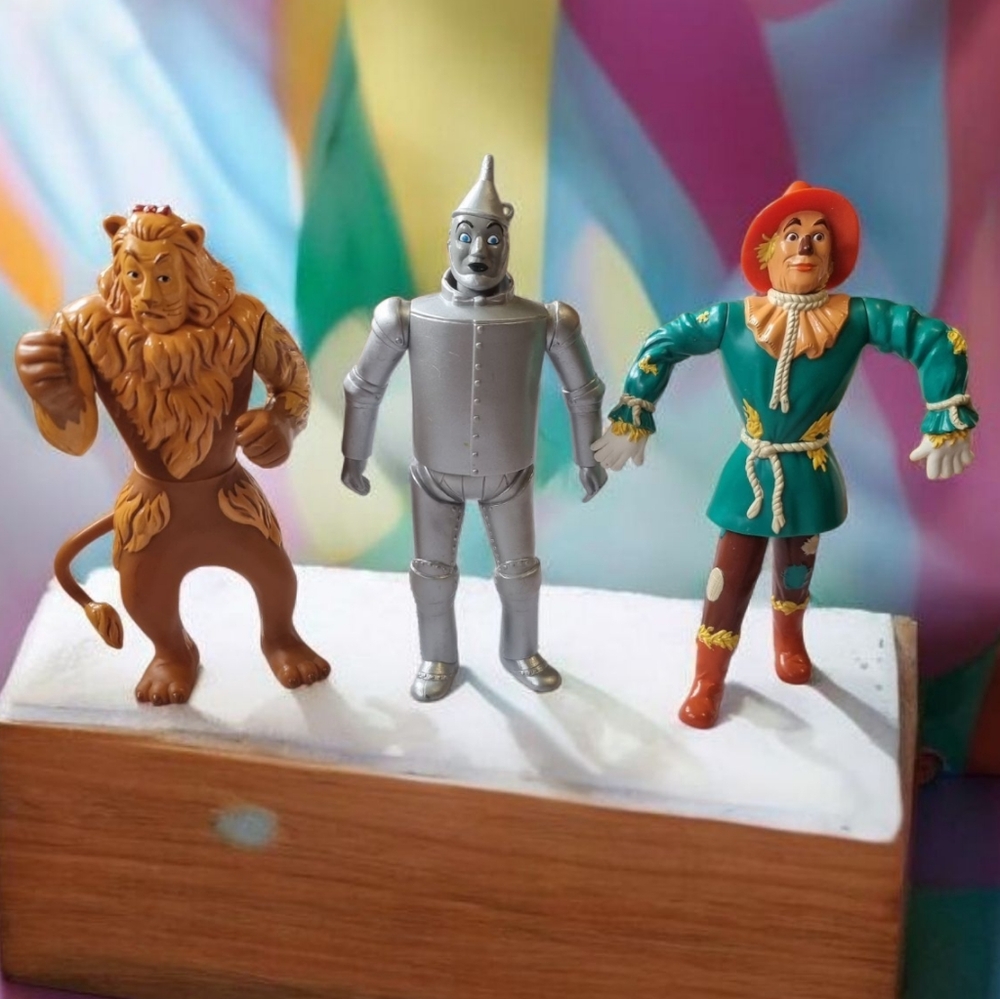 Vintage 1995 Wizard of Oz Action Posable Figure Set - Brown, Silver, Green